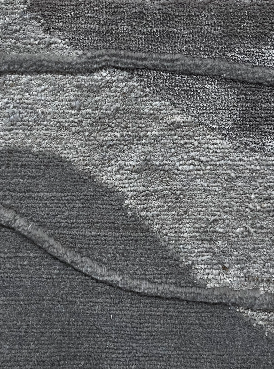 Fluxus - Grey & White